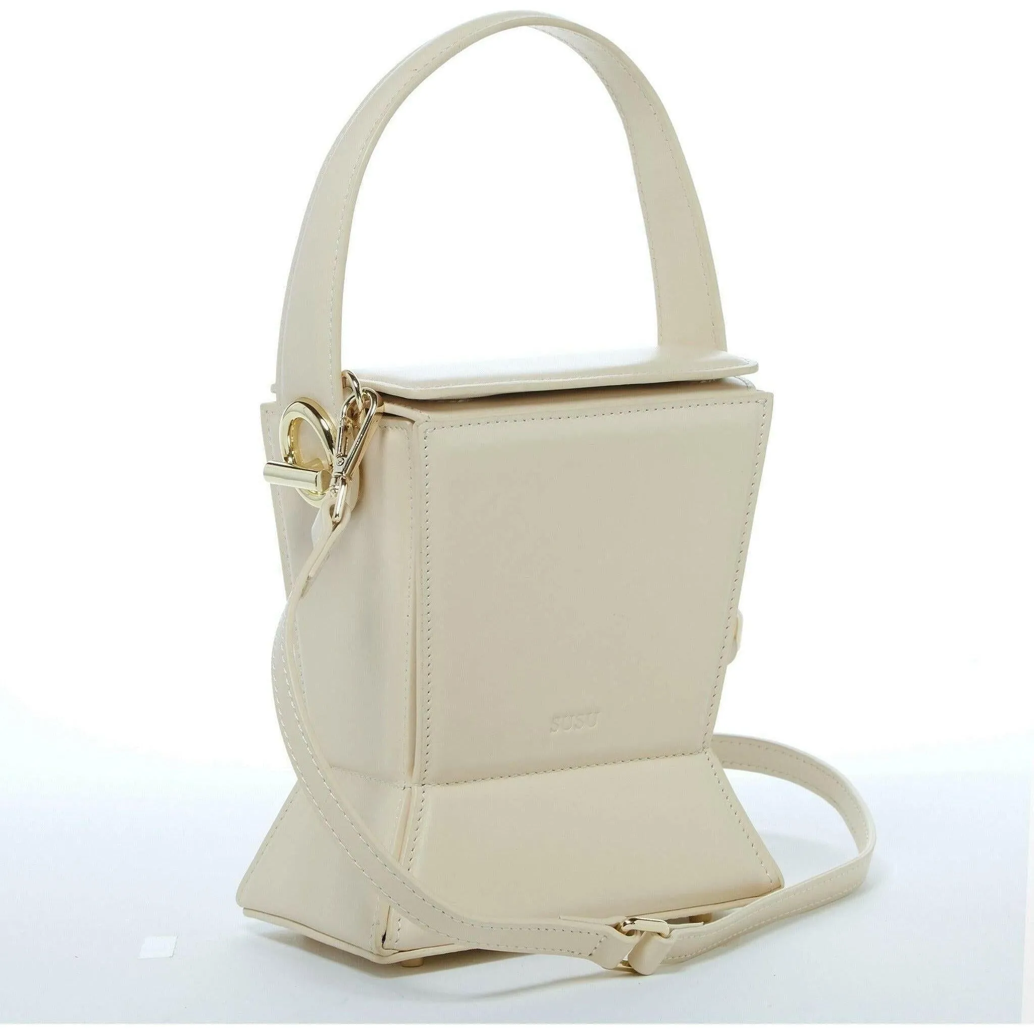 Amber Leather Bucket Bag in Creamy Off White
